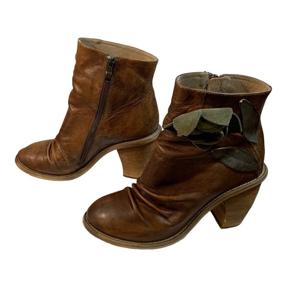 Socofy Distressed Brown Leather Boots with Green Leather 3-D Flower - Size 6 37 - Picture 4 of 14
